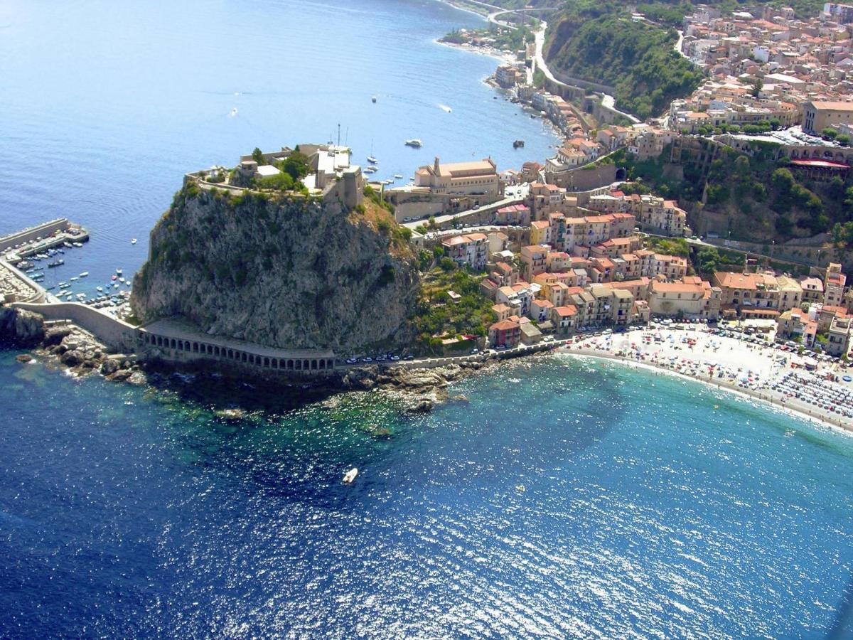 Villa La Fenice Ρέτζιο ντι Καλάμπρια Εξωτερικό φωτογραφία